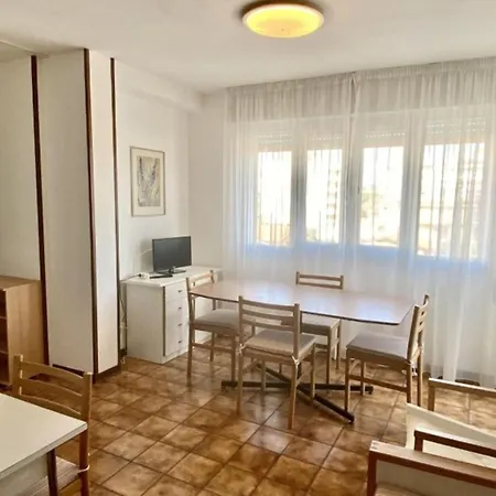 Stunning Sea View Flat With Terrace Μπιμπιόνε